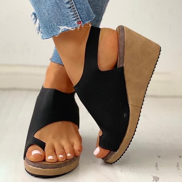Pairmore Toe Ring Cutout Slingback Sandals